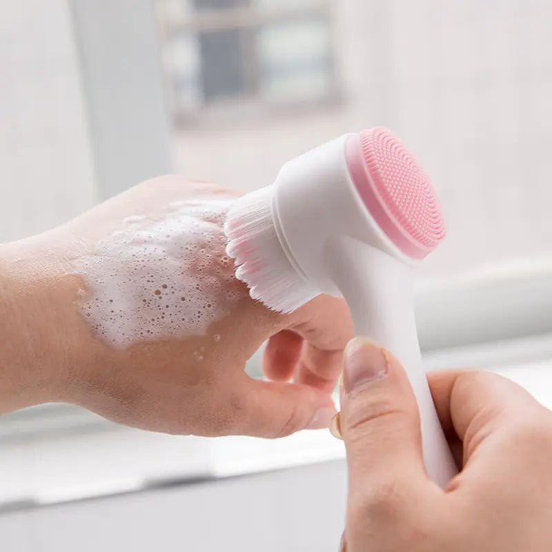 Facial Cleansing Brush - moist beauty